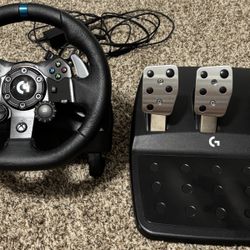 Logitech G923 TrueForce Gaming Wheel