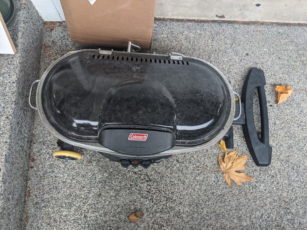 Coleman camping grill