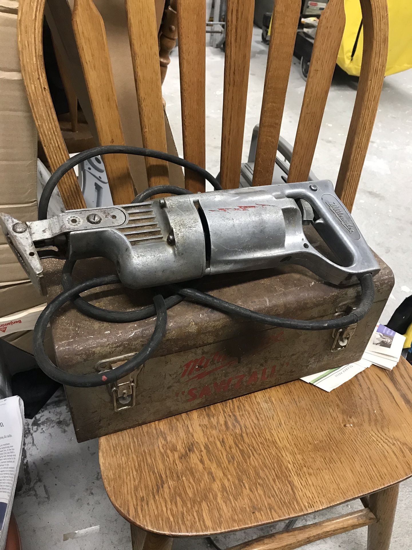 Old Milwaukee sawzall #414 with original box