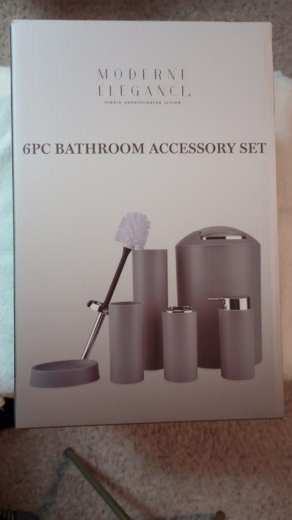 6 piece bathroom accessory set