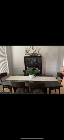 Dining Table And Shelf