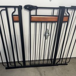 Gate