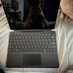 Surface Pro 11 