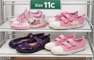 Little girls shoes size 11c