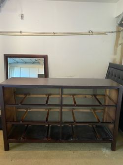 Dresser with mirror $40