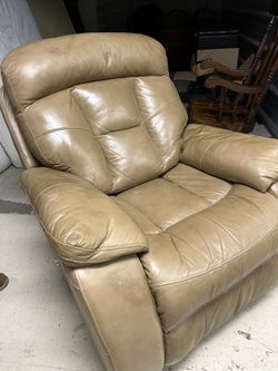 Leather Recliner 