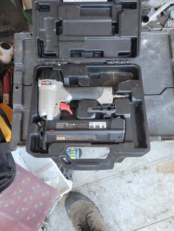 Porter Cable 18 In Brad Nailer With Case