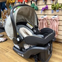Infant Car seat 