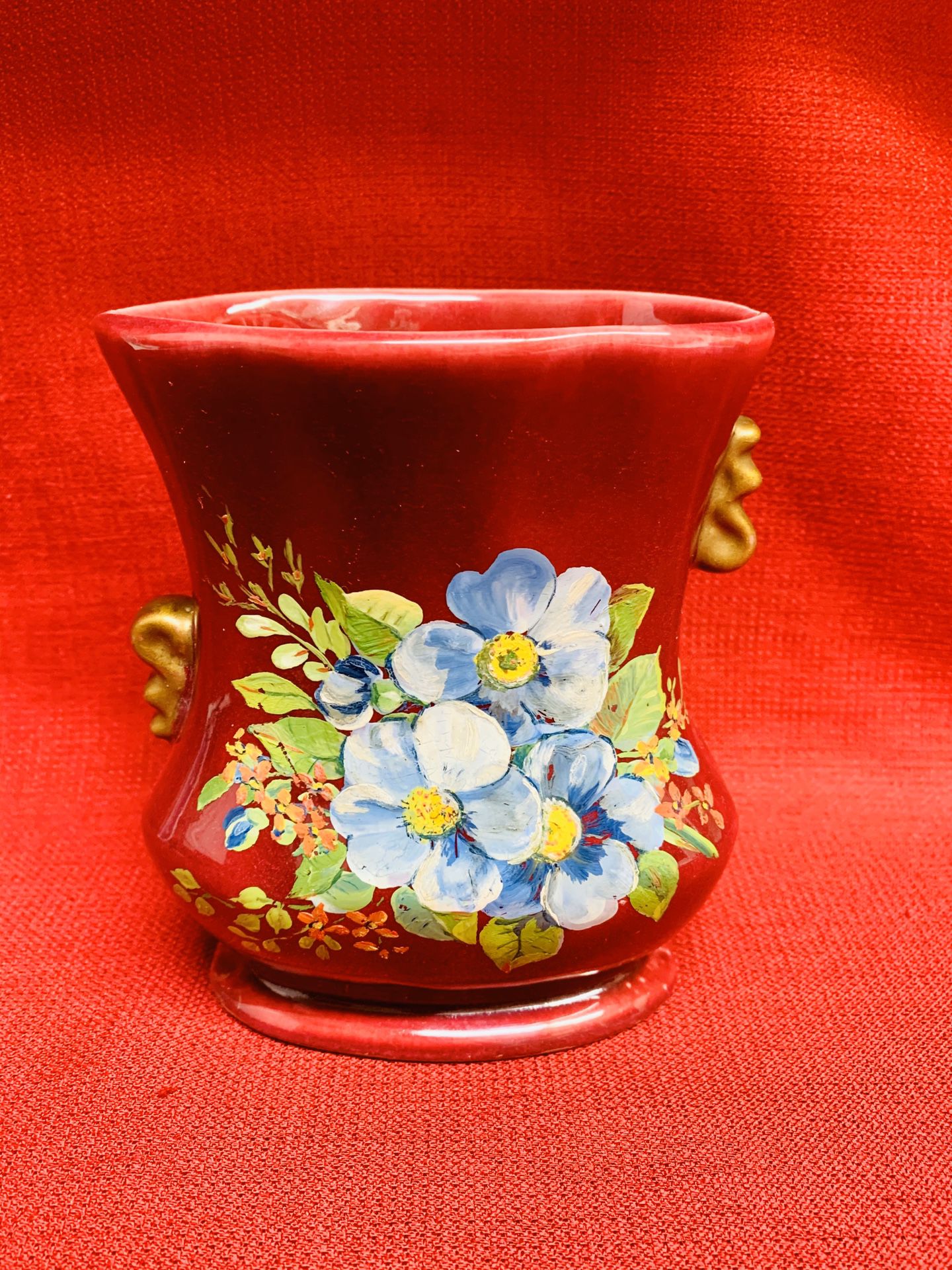 Red Glazed Hand Painted Floral Design Ceramic Vase Pot Planter 5”x 3 1/4”x 6 1/2”tall USA