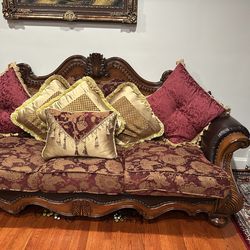 Full Traditional Living Room Set