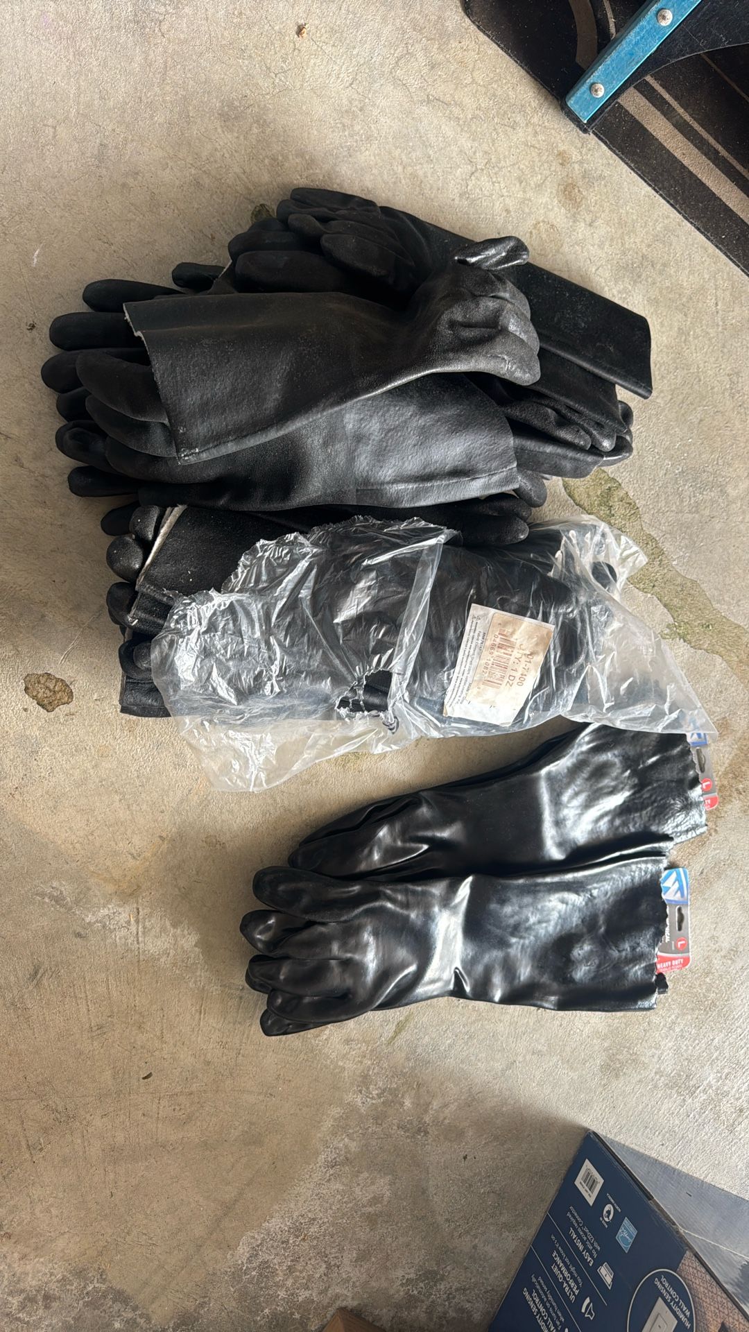Industrial Rubber Work Gloves