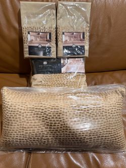Hotel Collection Gold Mosiac King Duvet Cover with 2 shams and bolster pillow