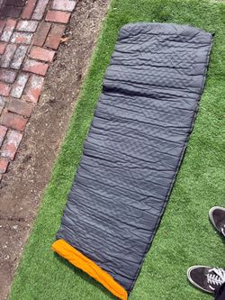 Grey Quilted Sleeping Pad Regular with Valve