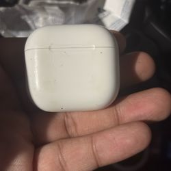 Apple AirPods 4 Used 1 Bud