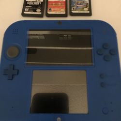 Nintendo 2DS + Games