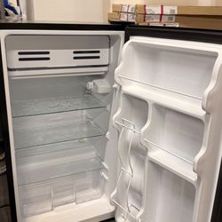 Mini-Fridge