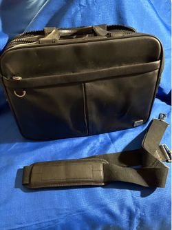 Kenneth Cole maletin