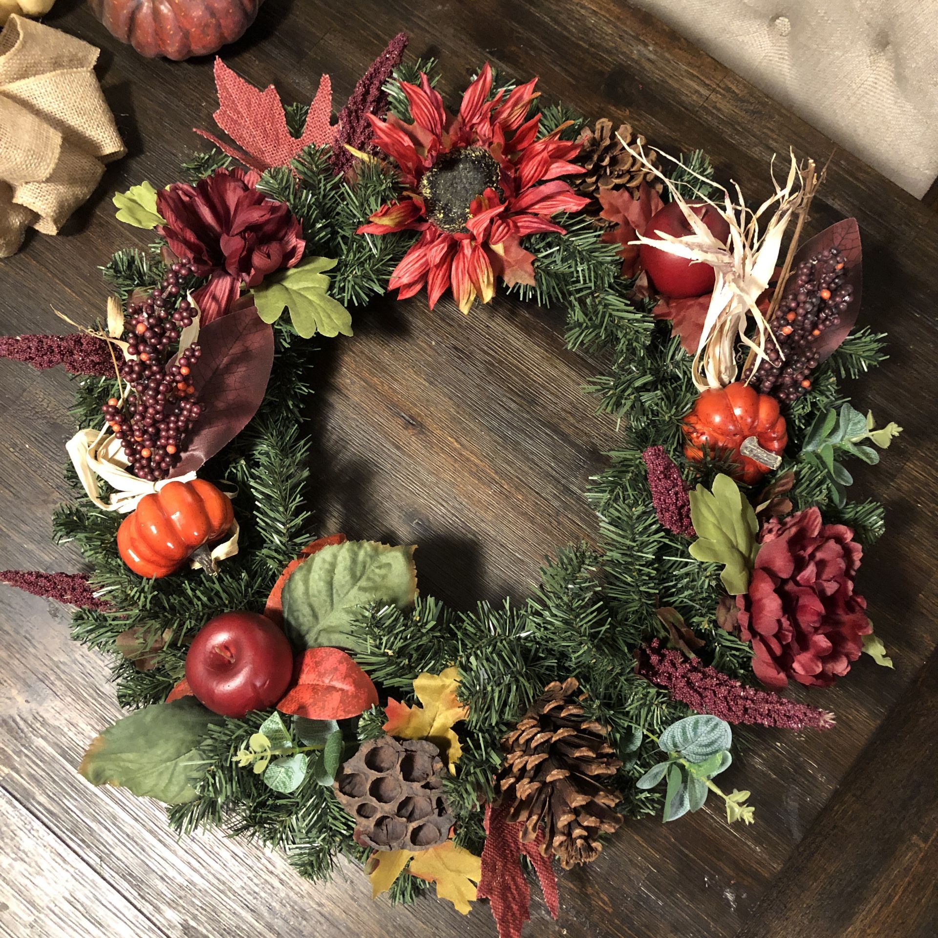 Holiday wreath