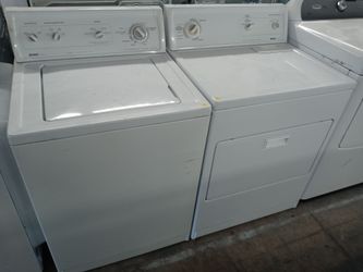Kenmore 80 Series top load washer and dryer set - Free delivery