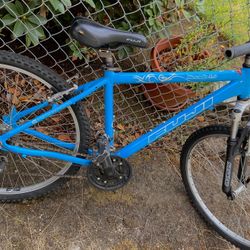 Nevada 2.0 FUJI Bicycle 