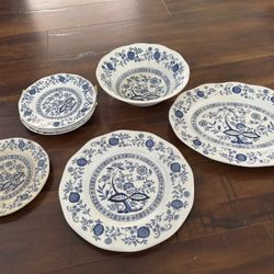 Blue Onion Wedgewood Mixed Set