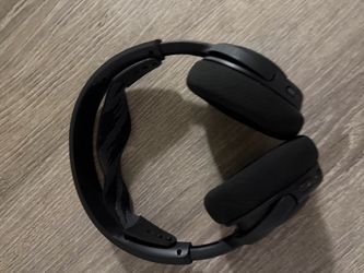 Steel series arctic nova 3 gaming headphones