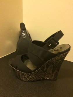G by Guess