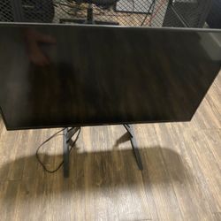 Smart TV with Screen Issue 