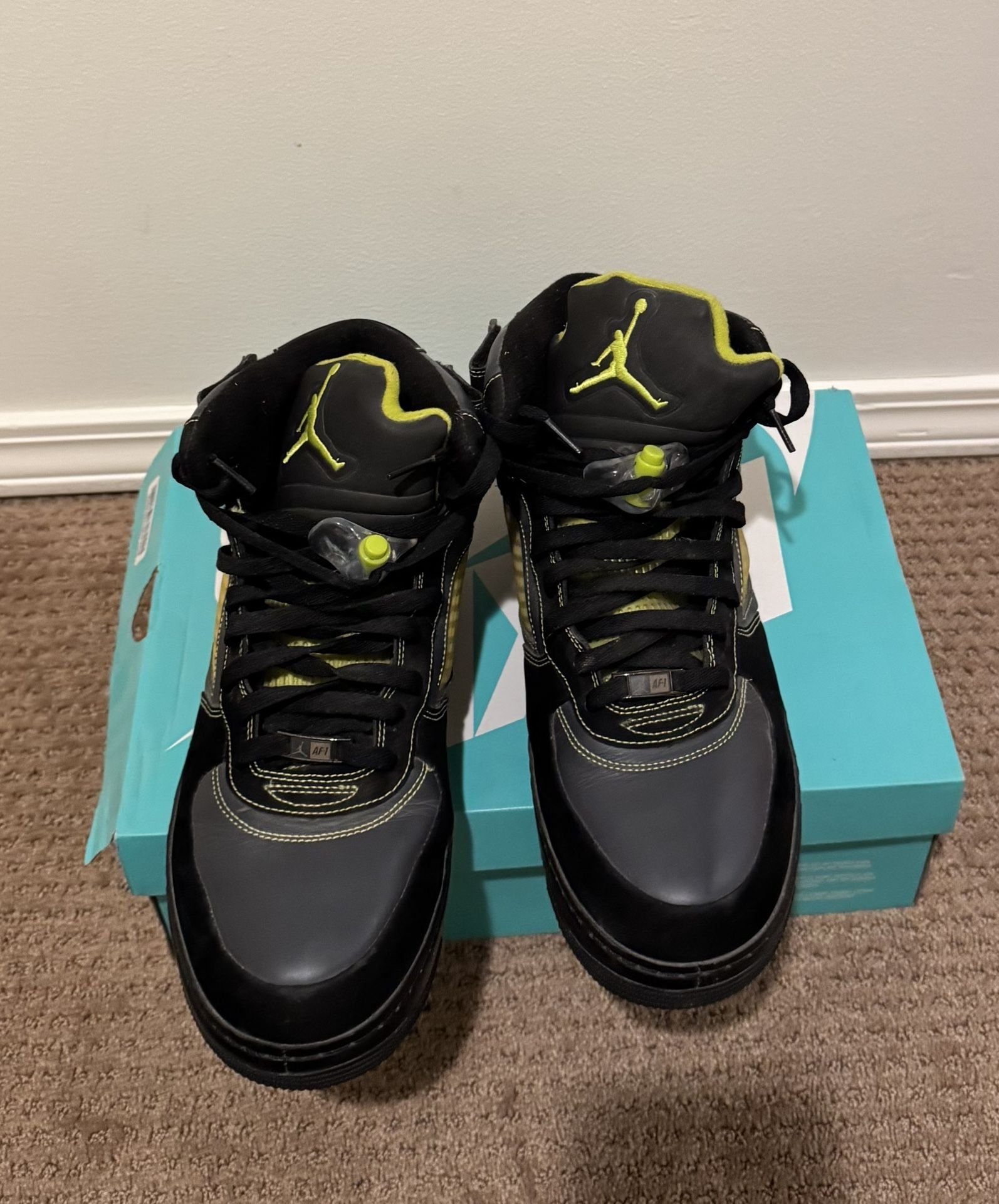Air Force Jordan 5 (AFJ5’s) men’s 12