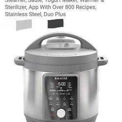 NEW IN BOX Instant Pot 8 Quarts.
NEW IN BOX Instant Pot 8 Quarts