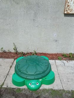 Little Tikes Turtle Sandbox