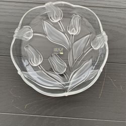 Mikasa 6” Round Candy Dish