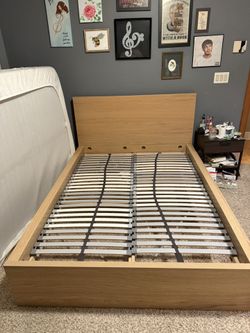 Full size Wood and Metal bed frame