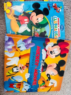 Set of 5 books for kids and plush toys