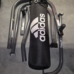 💥 Adidas Heavy Bag — Like New, High-Quality Training Gear 💥