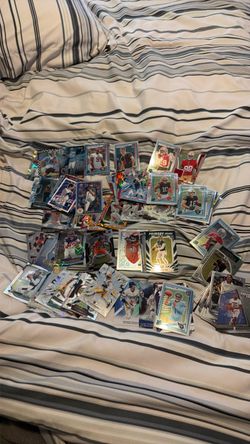 Mixed Sports Trading Cards Lot