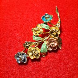 Vintage Brooches