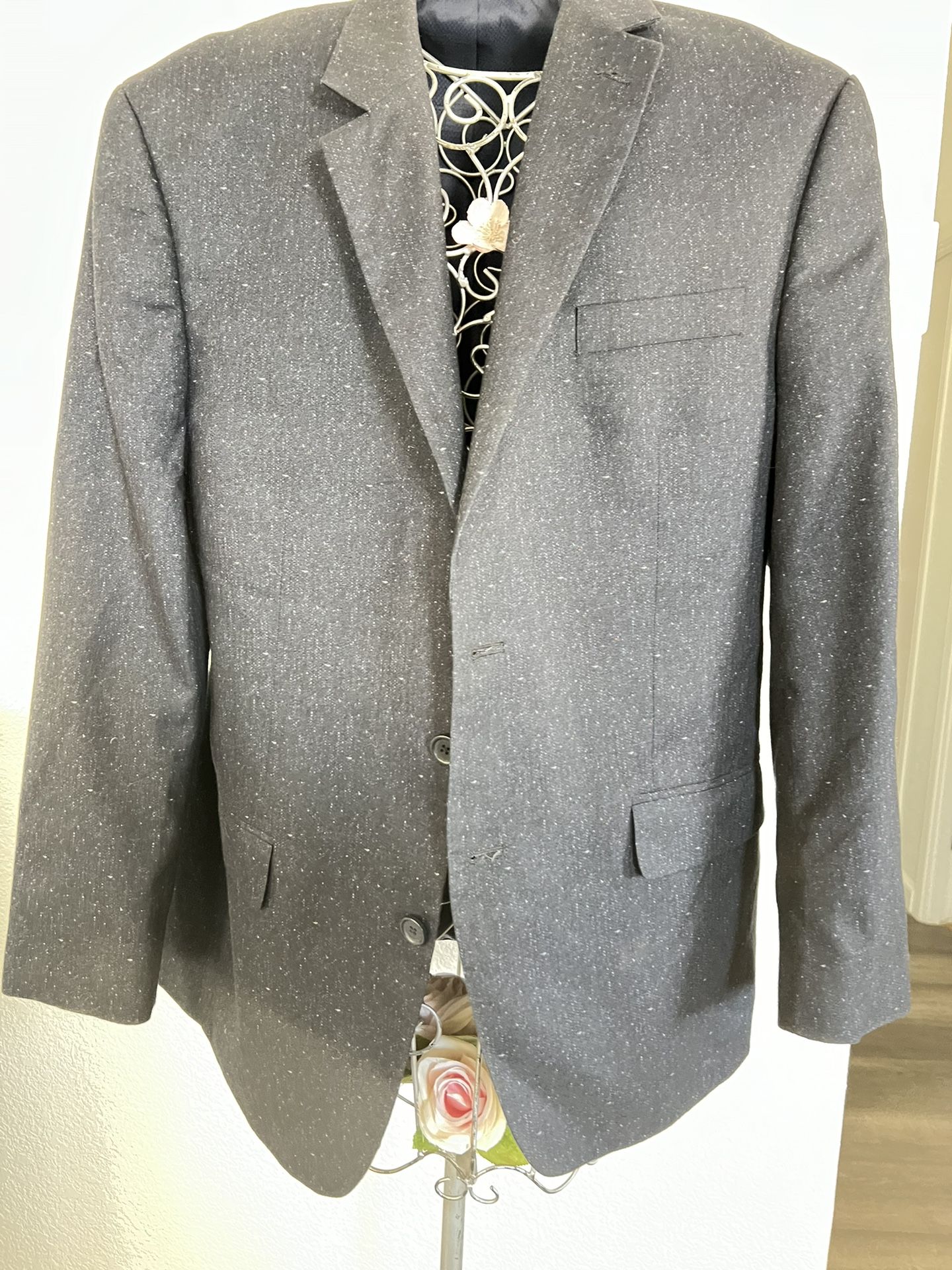 Izod Blazer Men’s Size 42 R Black /Gray Sport Coat