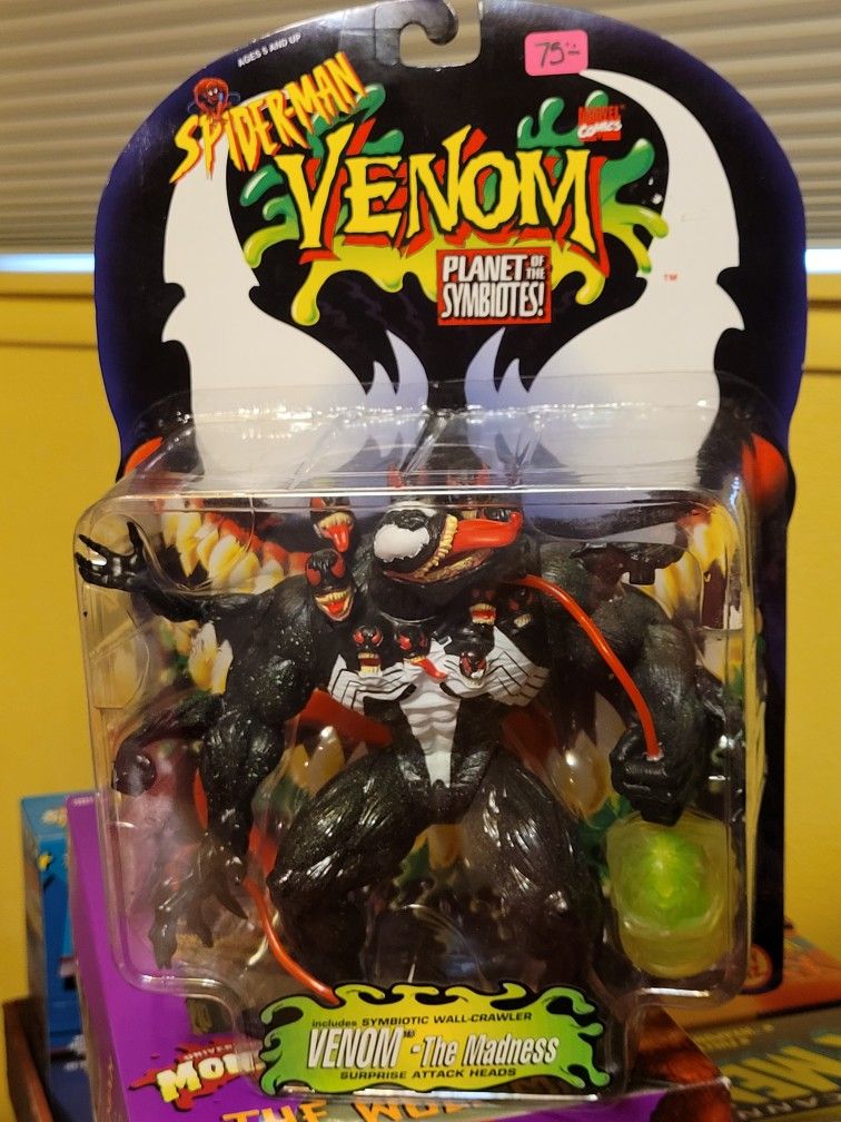 VINTAGE VENOM THE MADNESS FIGURE