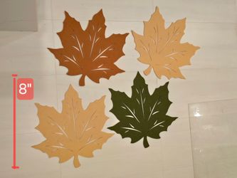 Set of 4 Maple Leaf-Shaped Placemats