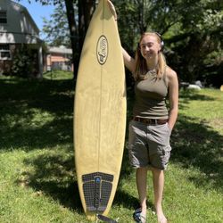 Surfboard and 8 Boogie Boards