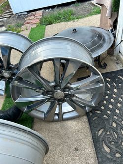 OME Cadillac rims ￼