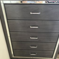 Grey Dresser 