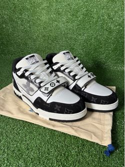 Men's Shoes Size 10 & 10.5 Men's Shoes