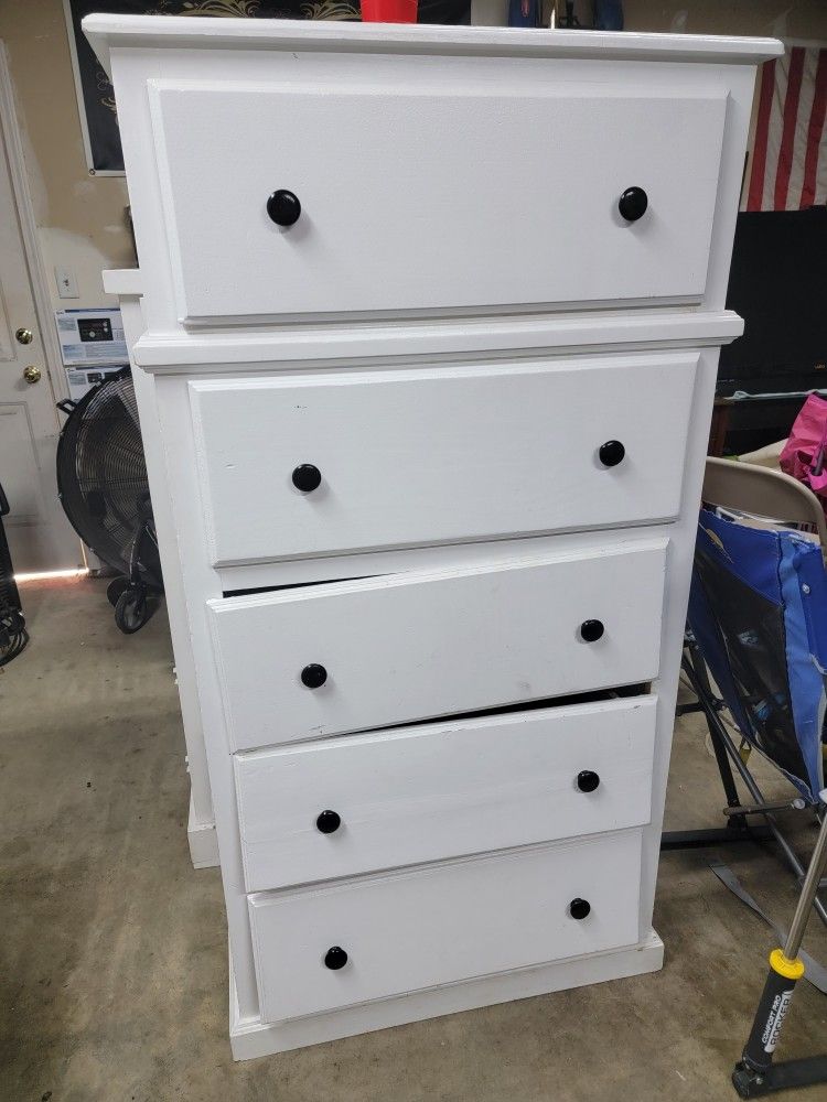 Solid Wood White Dressers for Sale in Bakersfield, CA OfferUp