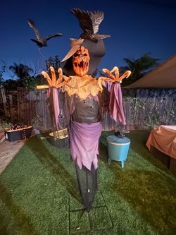 Raven scarecrow big lots animatronic
