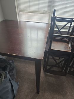 Table with Set of 4 Wooden Dining Chairs