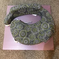 Breast Feeding Pillow For infants
