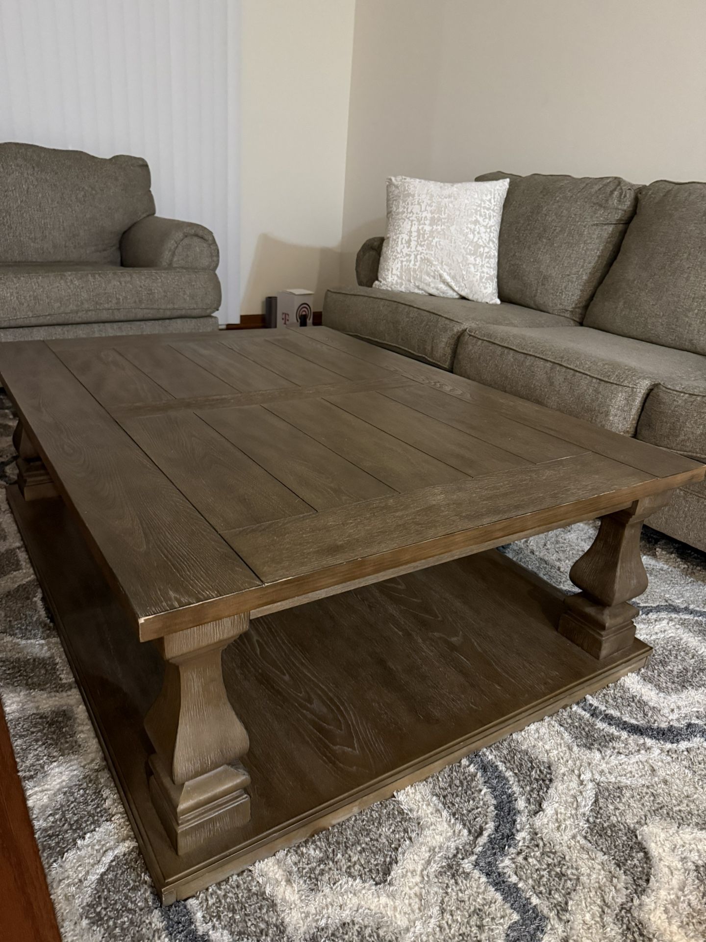Ashley Furniture Coffee Table