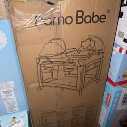 Play Pen Bassinet Changing Table In Ine 